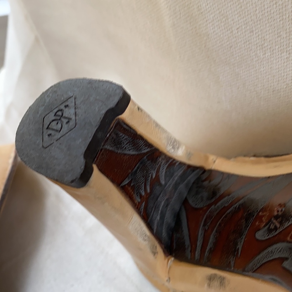 Donald J Pliner Mules - Picture 10 of 11